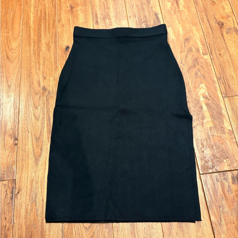 Black knit Pencil Skirt with slit